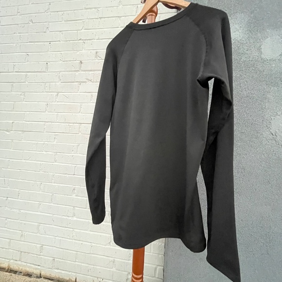 Men's/Unisex XL (Pack of 3) Discount Industry Black Long Sleeve Performance T's - Picture 10 of 16